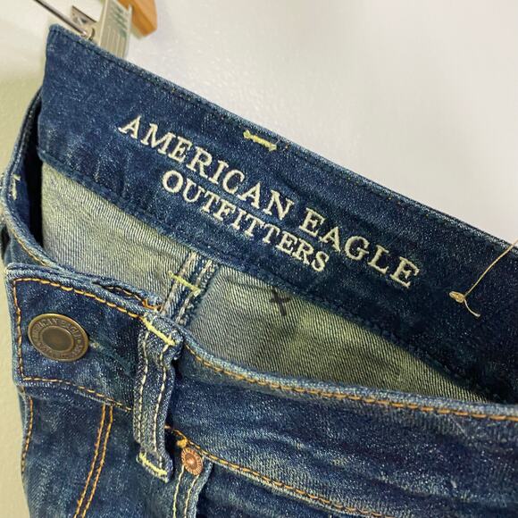 American Eagle Straight Leg Super Stretch Jeans Womens Size 2 - Picture 6 of 6